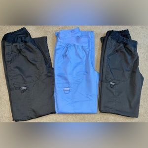 Scrubs bottom